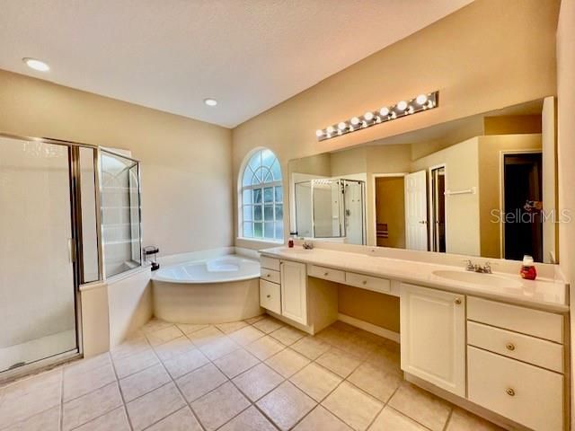 1565 THE OAKS BOULEVARD, Kissimmee, FL 34746