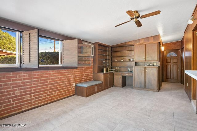 1220 N Nema Avenue, Tucson, AZ 85712