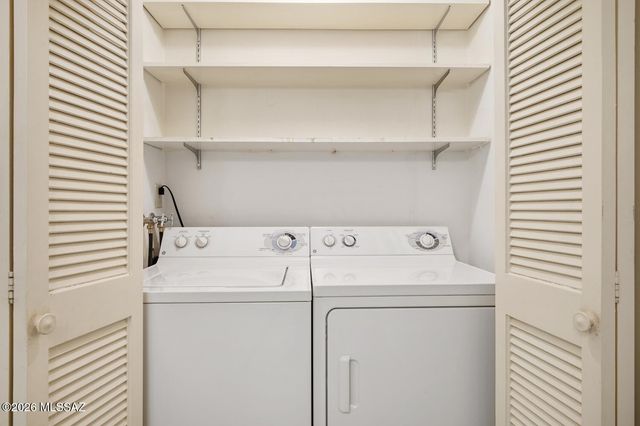 1220 N Nema Avenue, Tucson, AZ 85712