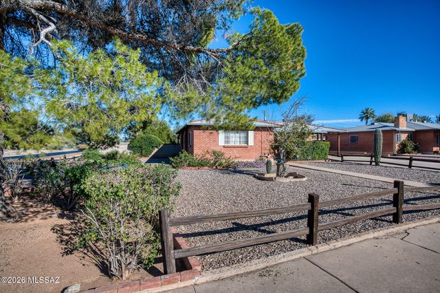 1220 N Nema Avenue, Tucson, AZ 85712
