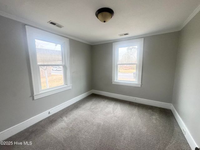 307 W Cypress Street, Elizabeth City, NC 27909