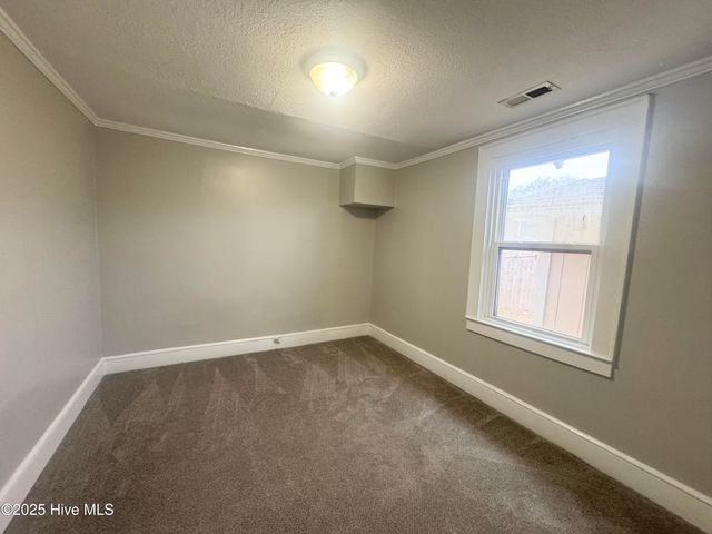 307 W Cypress Street, Elizabeth City, NC 27909