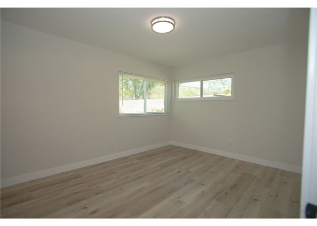 496 W 48th, San Bernardino, CA 92407