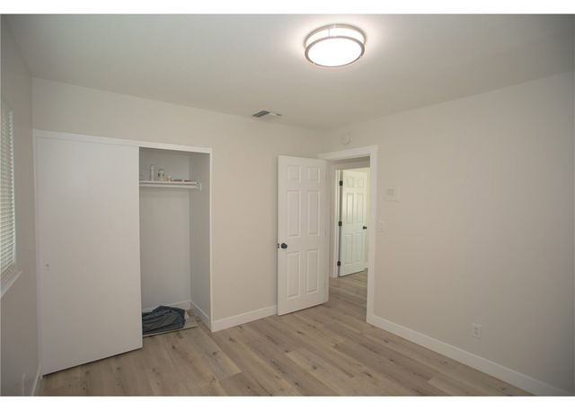 496 W 48th, San Bernardino, CA 92407