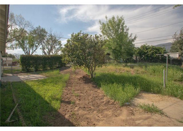 496 W 48th, San Bernardino, CA 92407