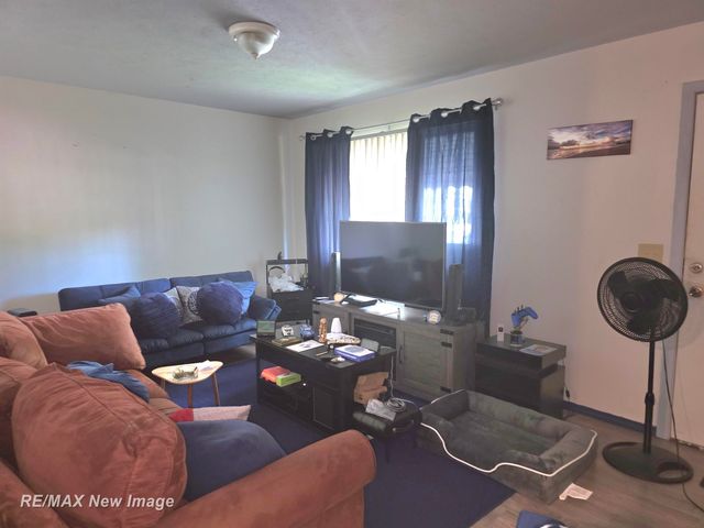 1422 Chatham Drive, Saginaw, MI 48601