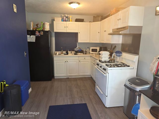 1422 Chatham Drive, Saginaw, MI 48601
