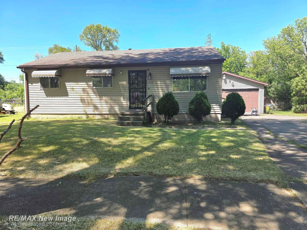 1422 Chatham Drive, Saginaw, MI 48601
