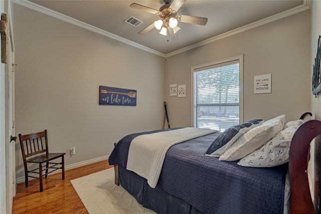 29 Winthrop Harbor Court, Montgomery, TX 77356