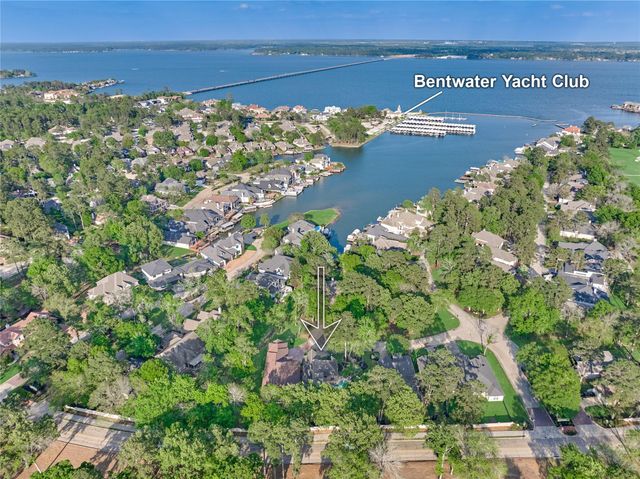 29 Winthrop Harbor Court, Montgomery, TX 77356