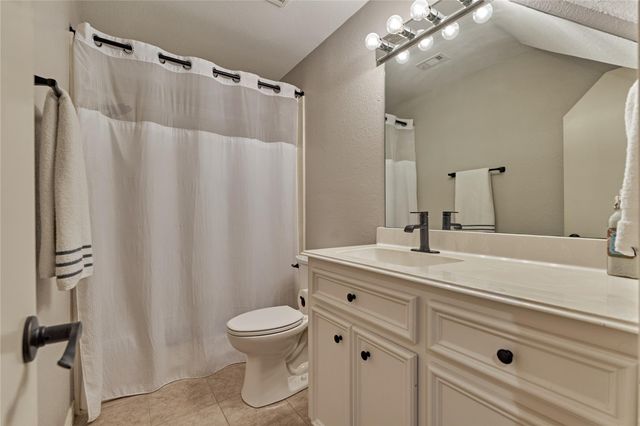 29 Winthrop Harbor Court, Montgomery, TX 77356