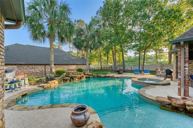 29 Winthrop Harbor Court, Montgomery, TX 77356