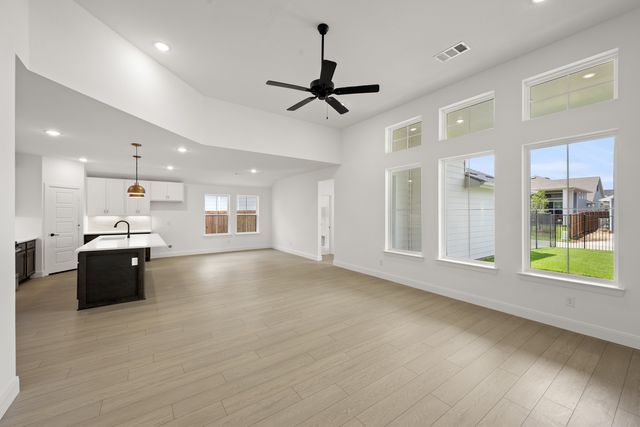 1023 Rylan Street, Midlothian, TX 76065