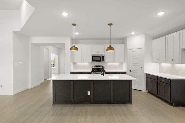 1023 Rylan Street, Midlothian, TX 76065