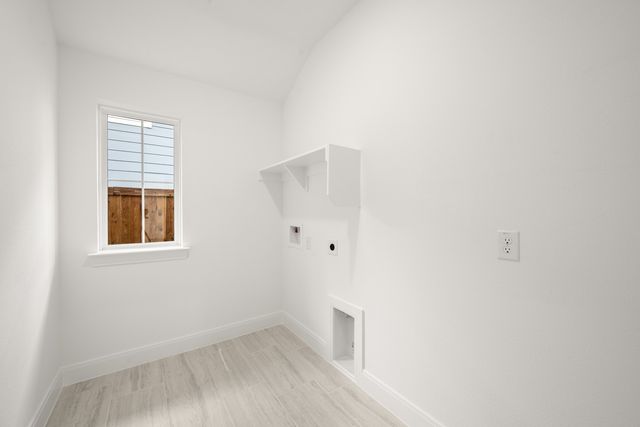 1023 Rylan Street, Midlothian, TX 76065