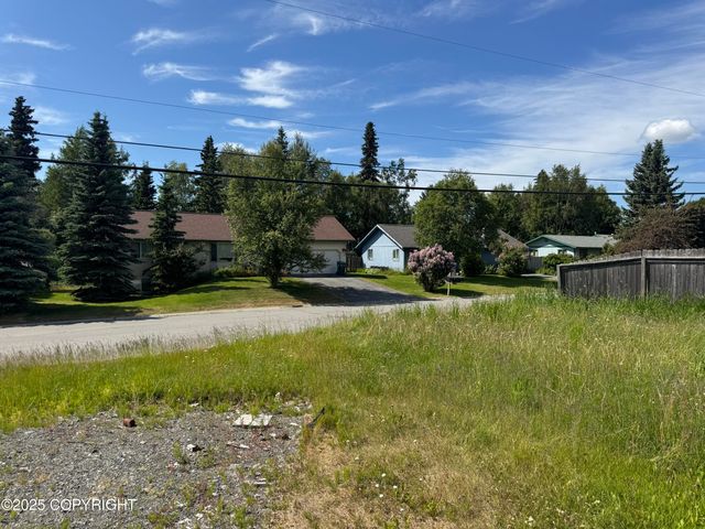 12241 Mary Avenue, Anchorage, AK 99515