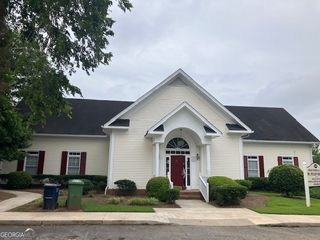 230-B W. College St., Griffin, GA 30224
