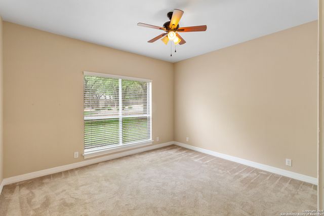 29303 Sumpter Dr, Boerne, TX 78015