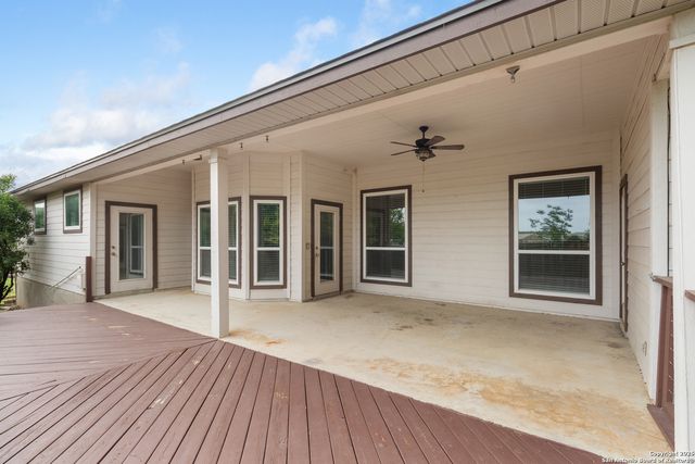 29303 Sumpter Dr, Boerne, TX 78015