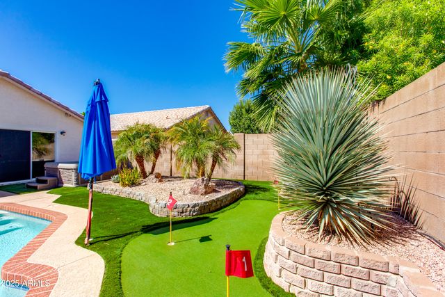 3612 W QUESTA Drive, Glendale, AZ 85310