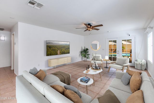 3612 W QUESTA Drive, Glendale, AZ 85310