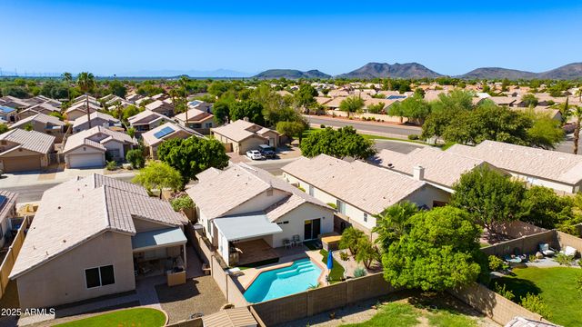 3612 W QUESTA Drive, Glendale, AZ 85310