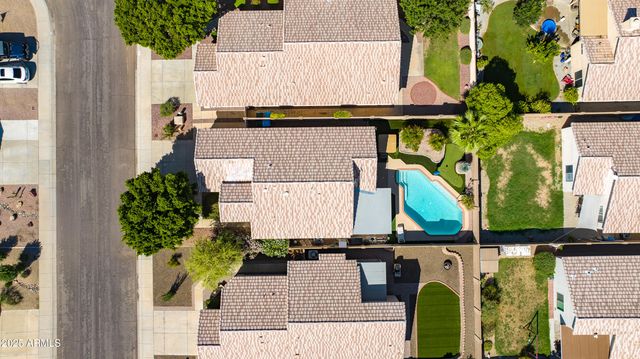 3612 W QUESTA Drive, Glendale, AZ 85310