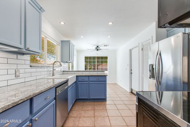 3612 W QUESTA Drive, Glendale, AZ 85310