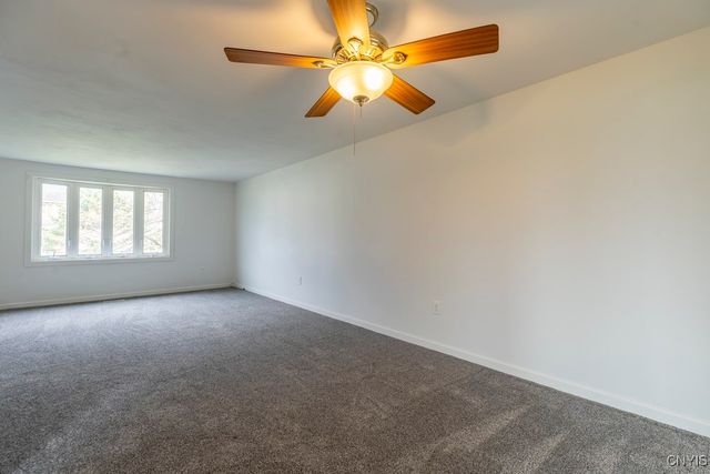 8405 Winterberry Way, Clay, NY 13090