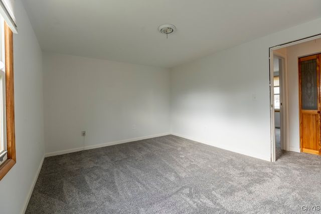8405 Winterberry Way, Clay, NY 13090