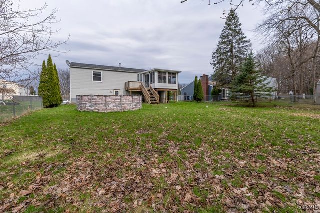 8405 Winterberry Way, Clay, NY 13090