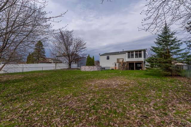 8405 Winterberry Way, Clay, NY 13090