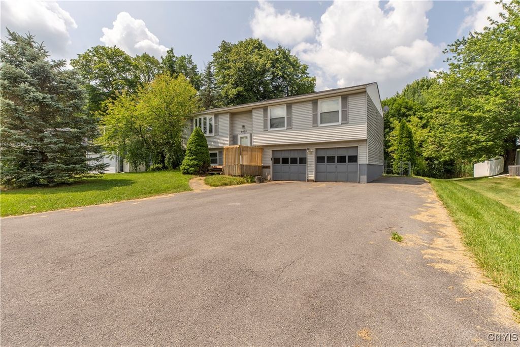 8405 Winterberry Way, Clay, NY 13090