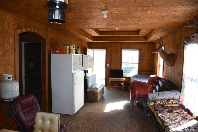 1052 Steep rd, Del Rio, TX 78840