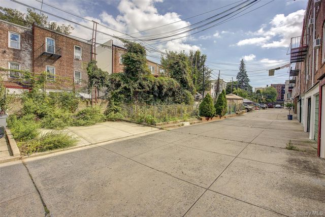 39-25 50th Street, Woodside, NY 11377