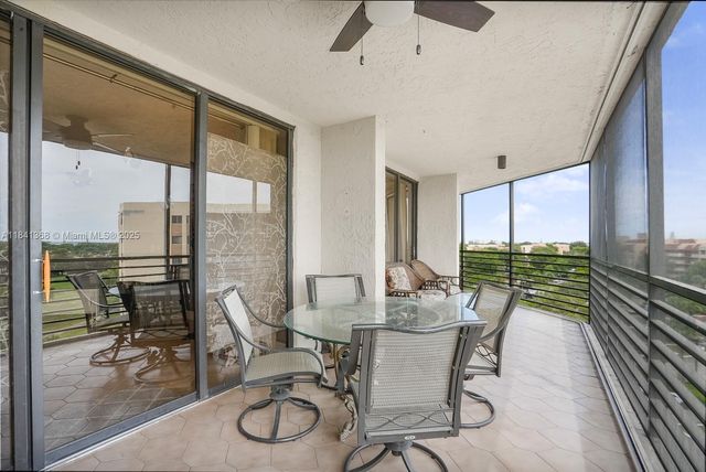 7200 Radice Ct 701, Lauderhill, FL 33319