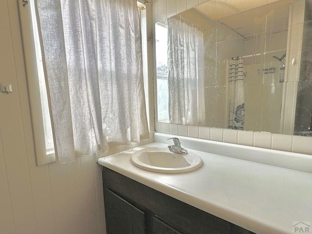 216 W 2nd St, Ordway, CO 81063