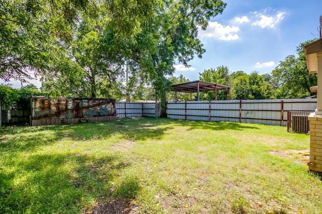 3732 E 1st Street, Fort Worth, TX 76111