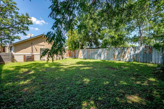 3732 E 1st Street, Fort Worth, TX 76111
