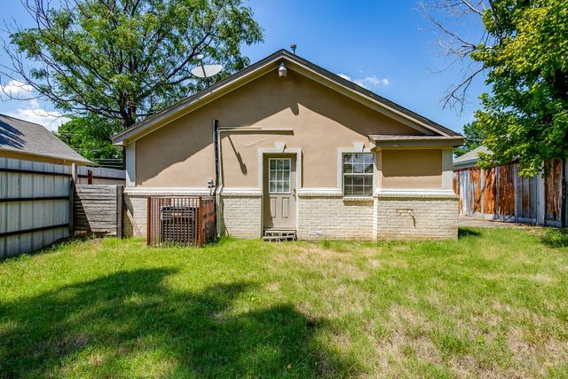 3732 E 1st Street, Fort Worth, TX 76111