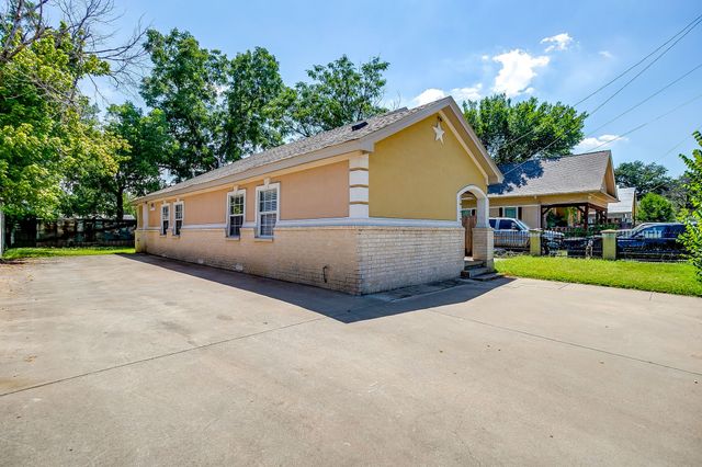 3732 E 1st Street, Fort Worth, TX 76111