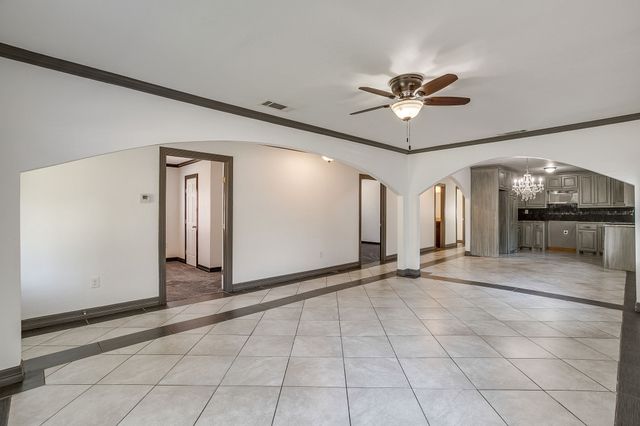 3732 E 1st Street, Fort Worth, TX 76111