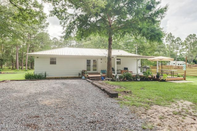13120 Ridgeland Road, Vancleave, MS 39565