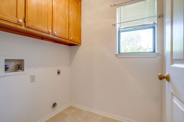 1308 Nueces Court, Benbrook, TX 76126