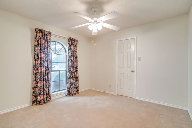 1308 Nueces Court, Benbrook, TX 76126