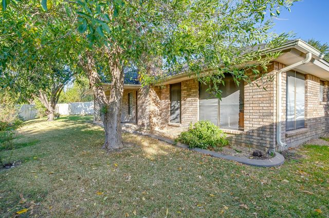 1308 Nueces Court, Benbrook, TX 76126