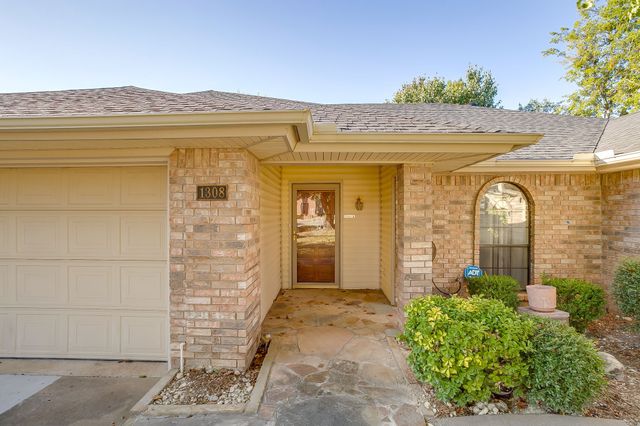 1308 Nueces Court, Benbrook, TX 76126