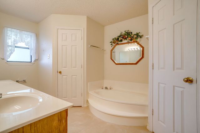 1308 Nueces Court, Benbrook, TX 76126