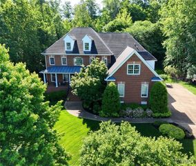 14149 Riverdowns South Dr, Midlothian, VA 23113