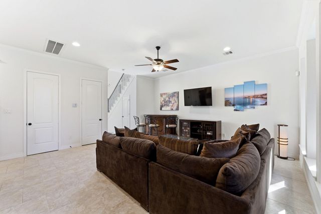 27 Daffodil Meadow Place, Tomball, TX 77375